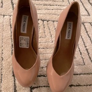 Steve Madden Nude Heels